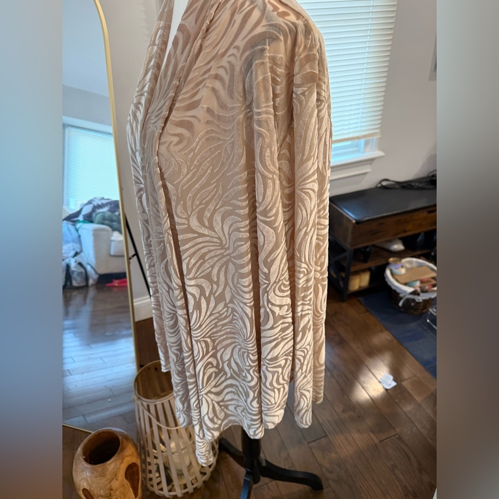 Ruby Rd. Beige Champagne Patterned Women's Kimono… - image 4